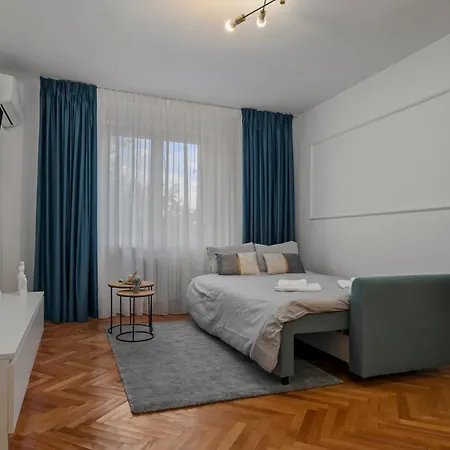 Ultracentral Metro Steps 2 Bdrm 公寓 布加勒斯特