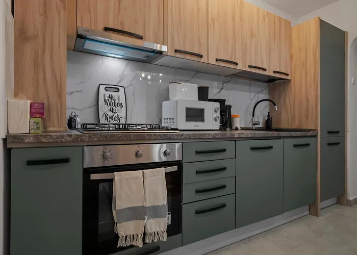 Apartment Ultracentral Metro Steps 2 Bdrm *