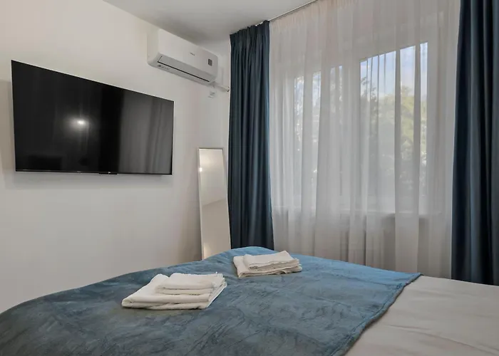 דירה Ultracentral Metro Steps 2 Bdrm *