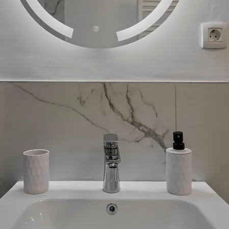 Ultracentral Quiet Velvet Bliss Apartament