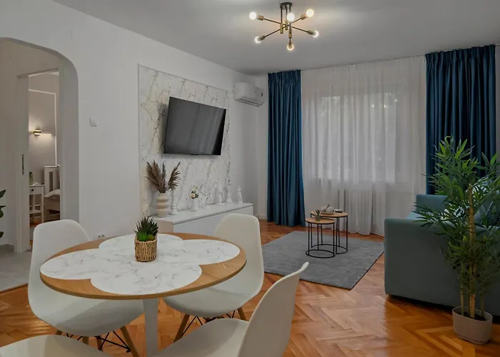 Apartamento Ultracentral Metro Steps 2 Bdrm *